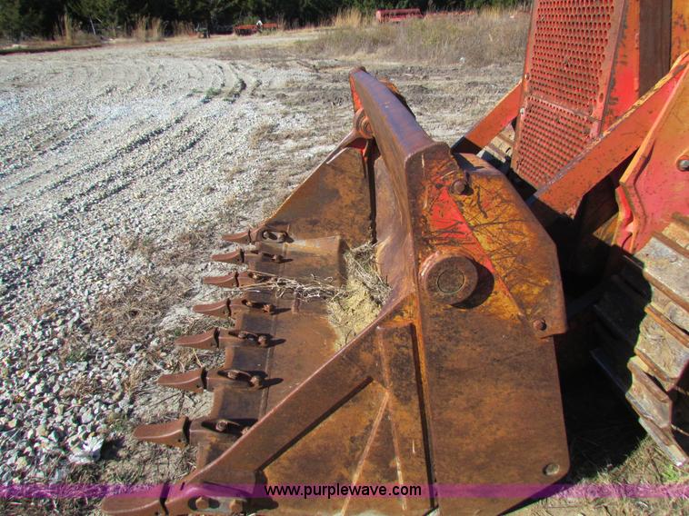 image for item H7295 1990 Case 1155E track loader