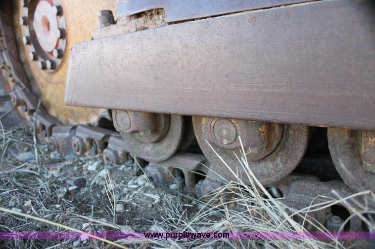 image for item H7295 1990 Case 1155E track loader