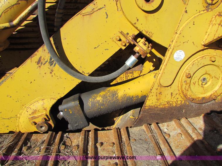 image for item H7296 1974 Caterpillar 955L track loader