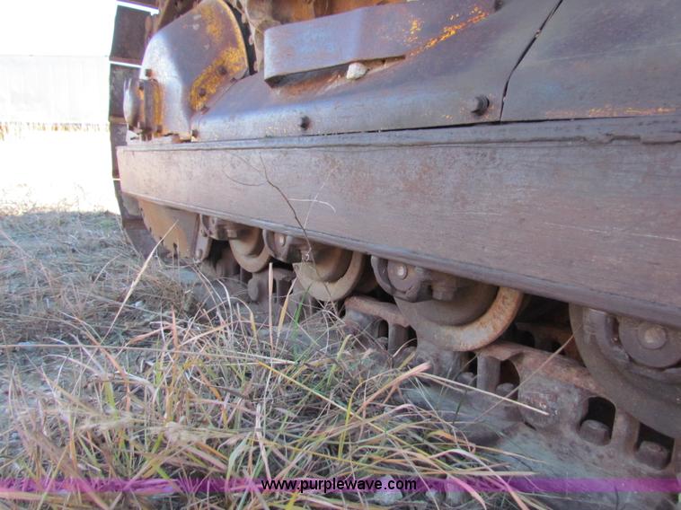 image for item H7296 1974 Caterpillar 955L track loader