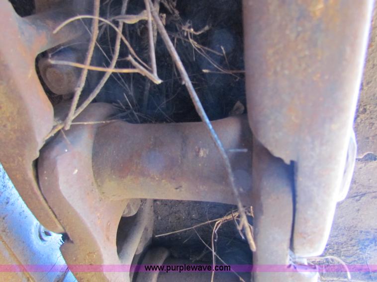 image for item H7296 1974 Caterpillar 955L track loader