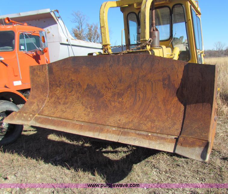 image for item H7298 1991 Fiat-Allis 10C dozer