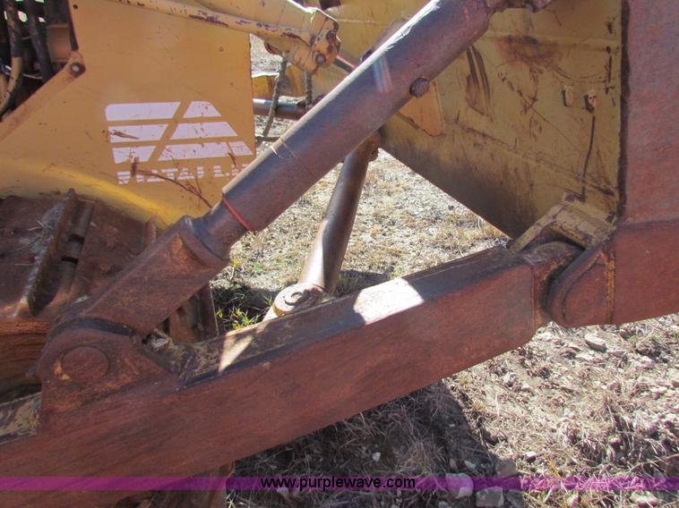 image for item H7298 1991 Fiat-Allis 10C dozer