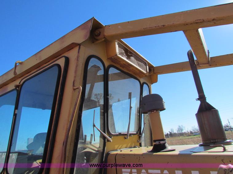 image for item H7298 1991 Fiat-Allis 10C dozer