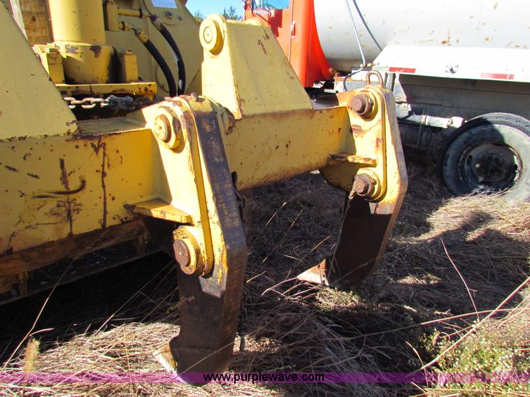 image for item H7298 1991 Fiat-Allis 10C dozer