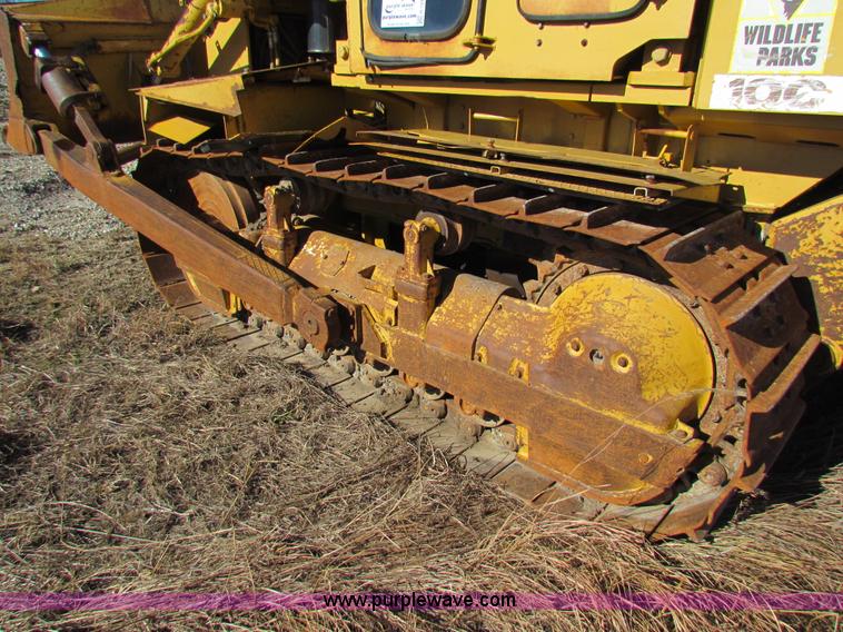 image for item H7298 1991 Fiat-Allis 10C dozer