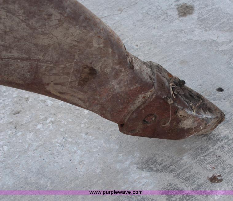 image for item H7828 Ripping fork