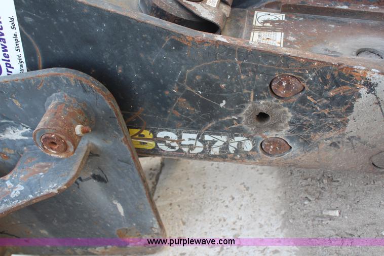 image for item H7829 Stanley MB3570 hydraulic breaker skid steer attachment