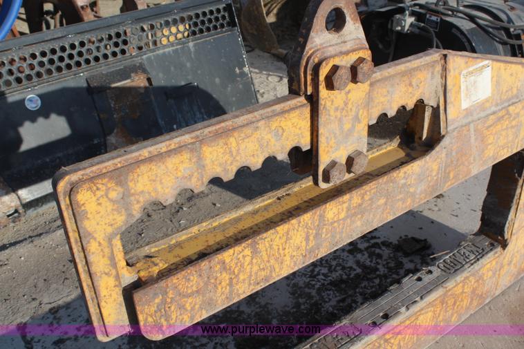 image for item H7831 Kenco pipe lift