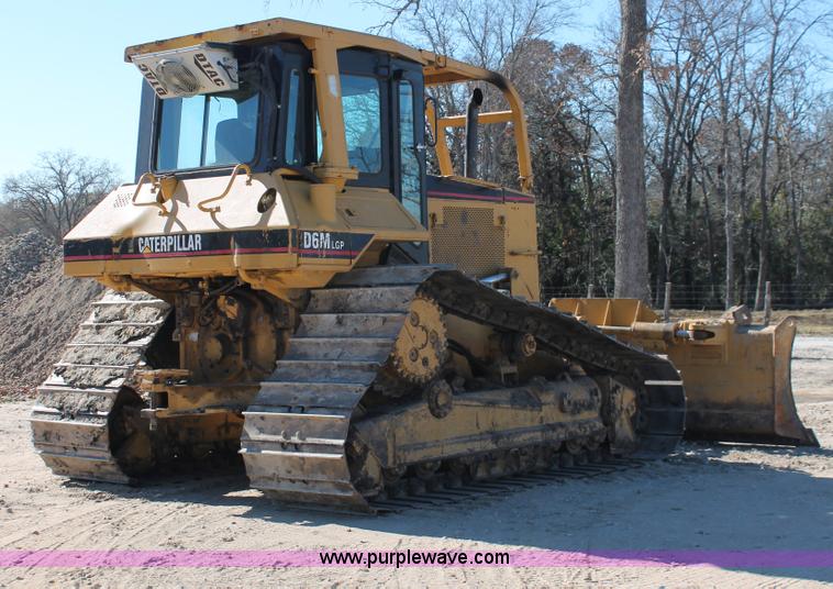 image for item H8288 1997 Caterpillar D6M LGP dozer