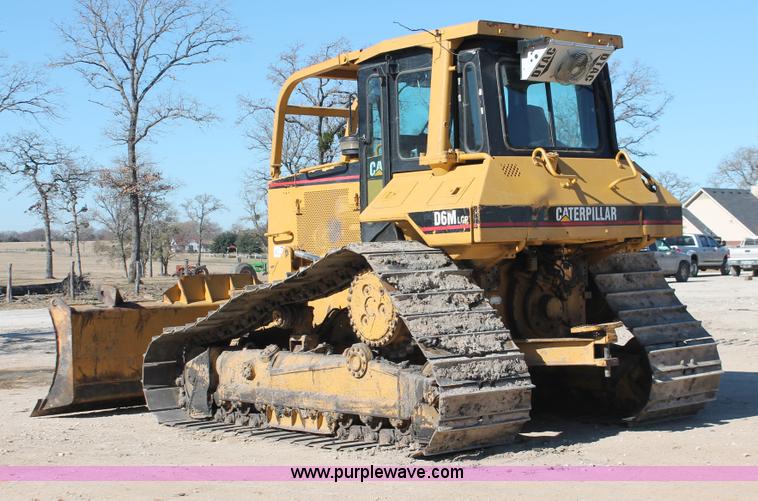 image for item H8288 1997 Caterpillar D6M LGP dozer