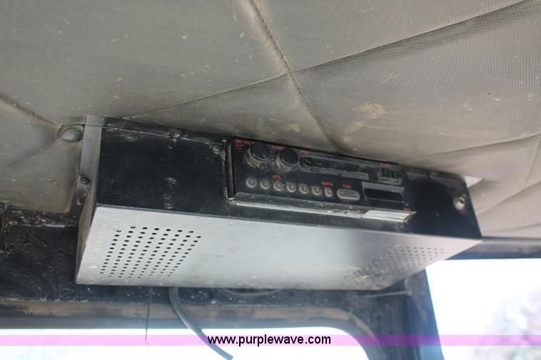 image for item H8288 1997 Caterpillar D6M LGP dozer