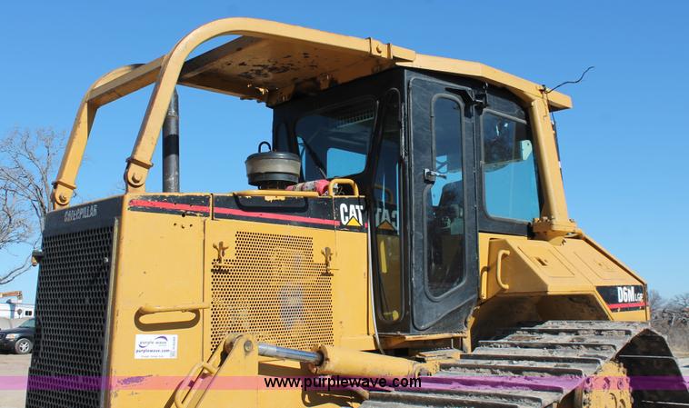 image for item H8288 1997 Caterpillar D6M LGP dozer