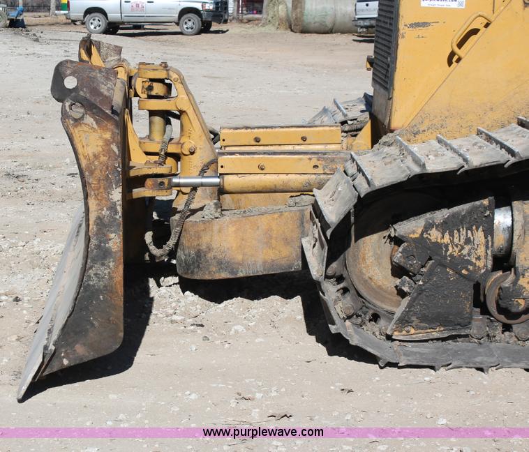 image for item H8288 1997 Caterpillar D6M LGP dozer