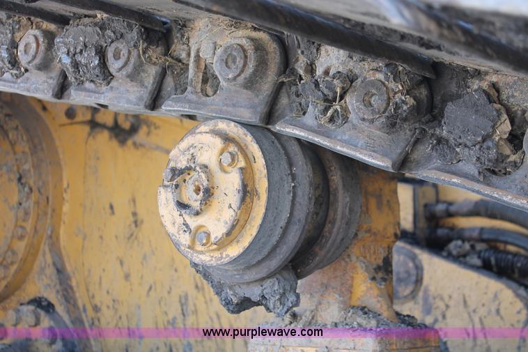 image for item H8288 1997 Caterpillar D6M LGP dozer