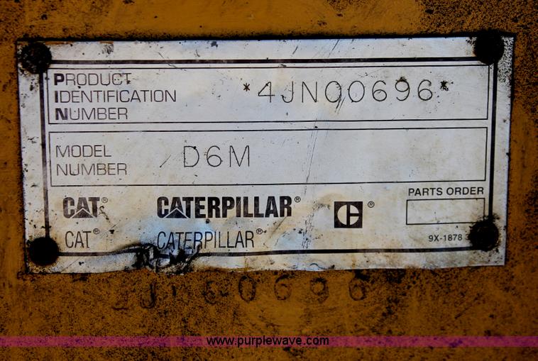 image for item H8288 1997 Caterpillar D6M LGP dozer