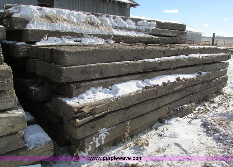 image for item I4205 (16) crane mats