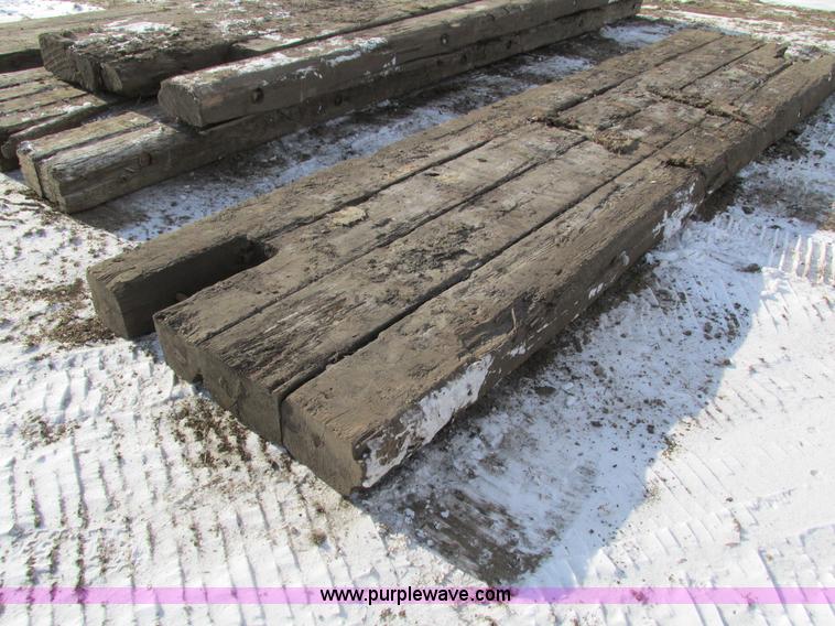 image for item I4205 (16) crane mats