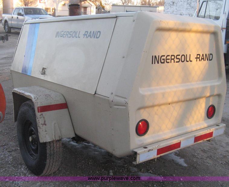 image for item I5724 Ingersoll Rand 175 air compressor