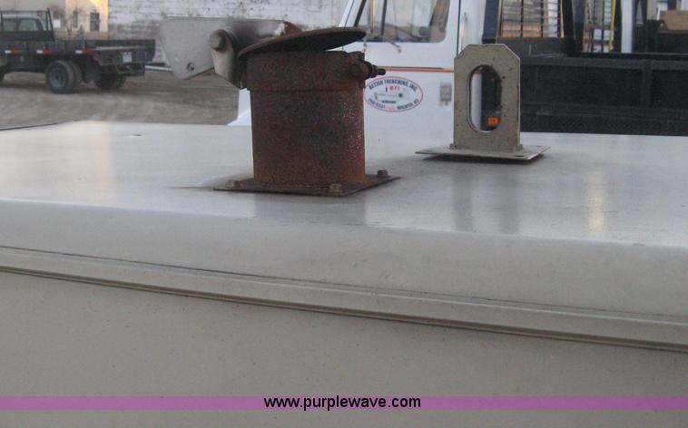 image for item I5724 Ingersoll Rand 175 air compressor