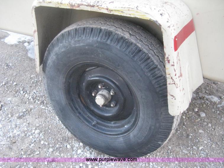 image for item I5724 Ingersoll Rand 175 air compressor