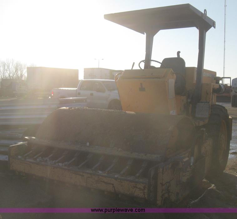 image for item I5729 Dynapac CA15PD smooth drum vibratory roller