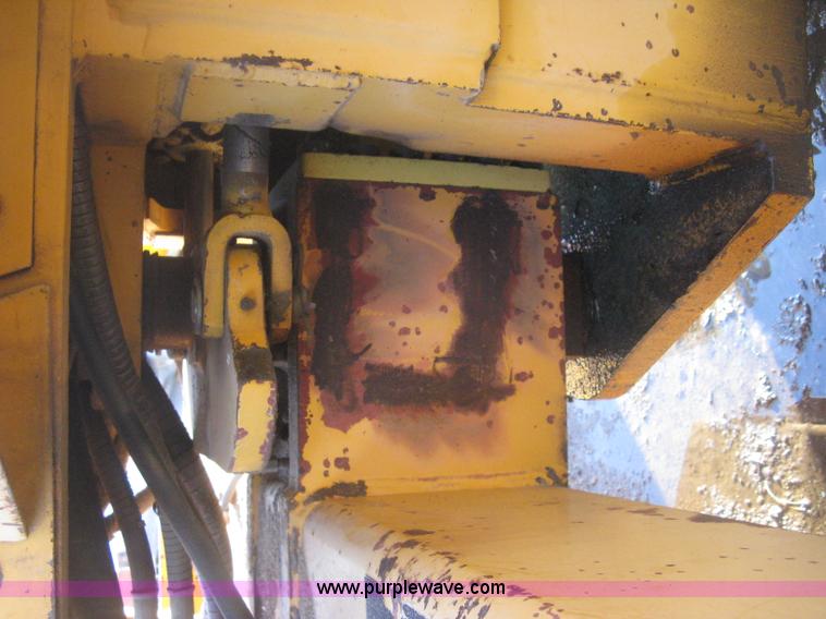 image for item I5729 Dynapac CA15PD smooth drum vibratory roller