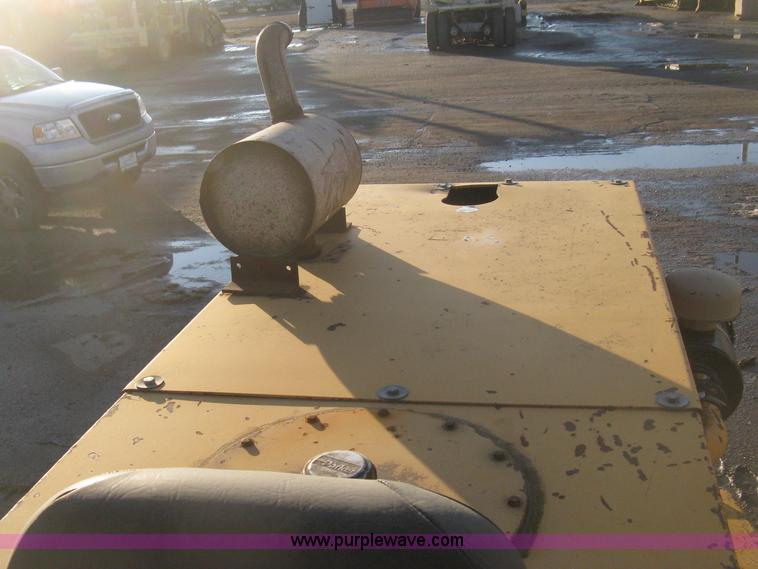 image for item I5729 Dynapac CA15PD smooth drum vibratory roller