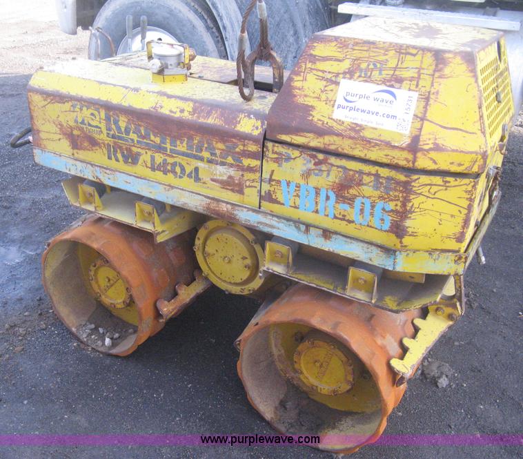 image for item I5731 1994 Multiquip Rammax RW1404 trench compactor