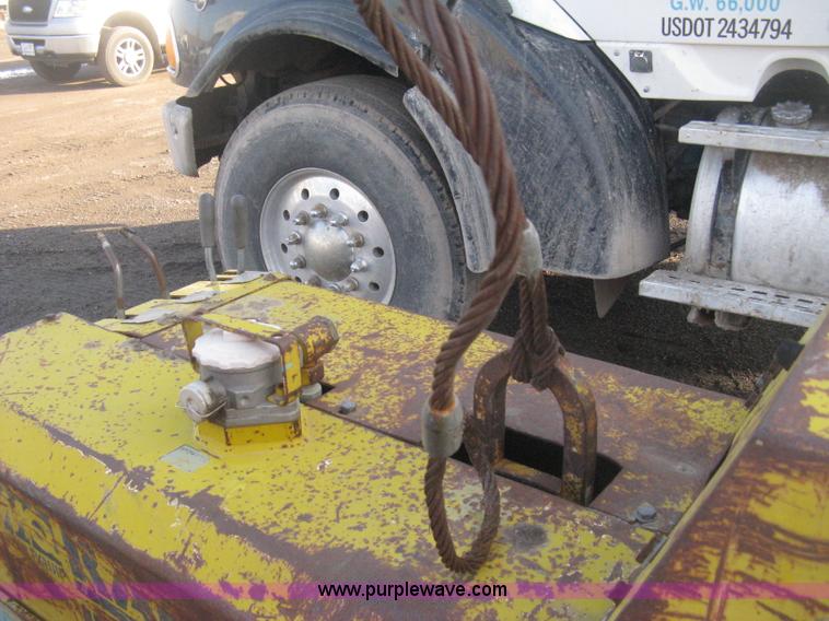 image for item I5731 1994 Multiquip Rammax RW1404 trench compactor