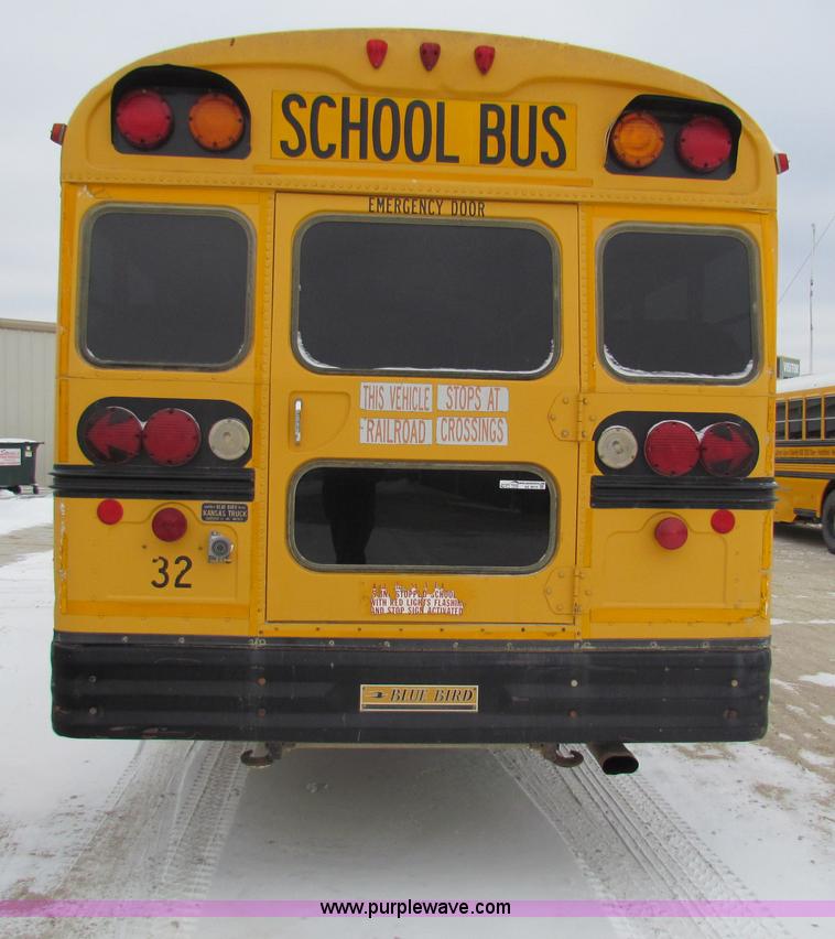 image for item AE9074 1998 International 3800 school bus