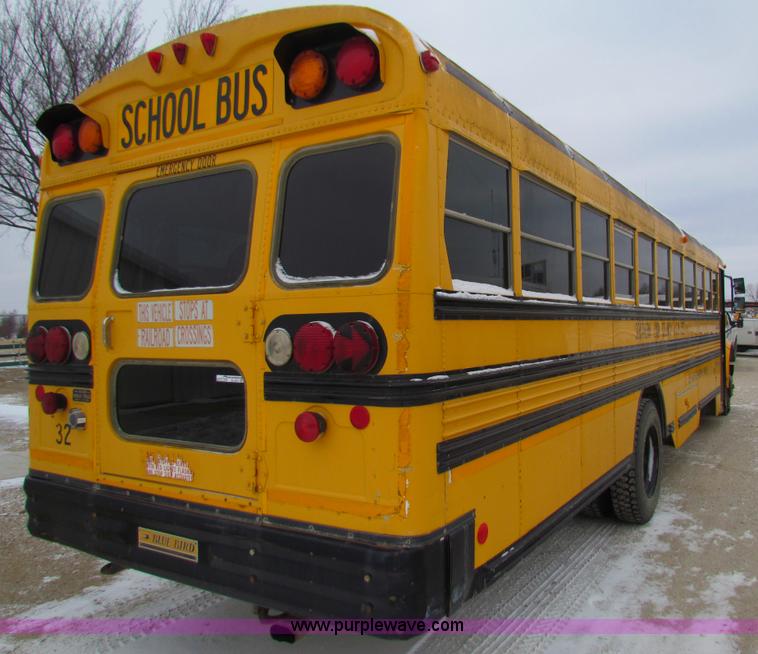 image for item AE9074 1998 International 3800 school bus