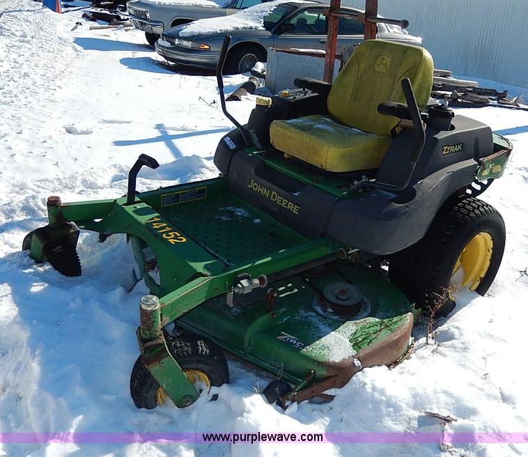 image for item AP9760 John Deere 757 Ztrak lawn mower