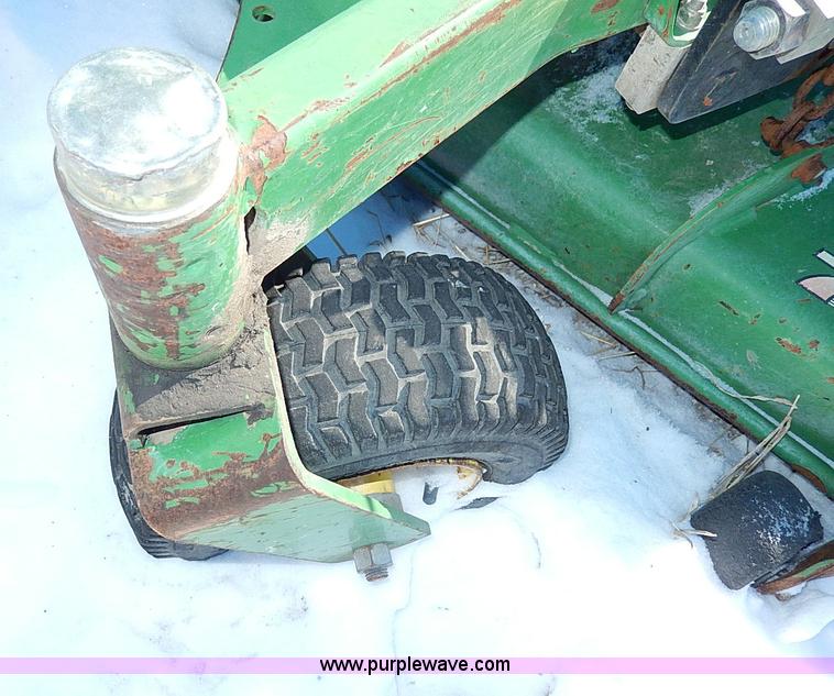 image for item AP9760 John Deere 757 Ztrak lawn mower