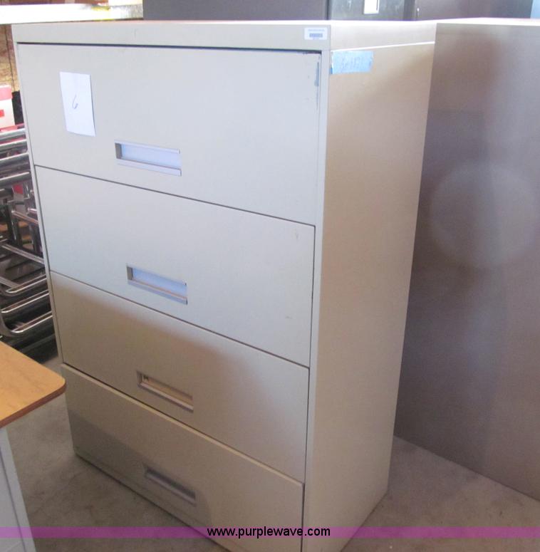 image for item AY9971 Assorted steel cabinets