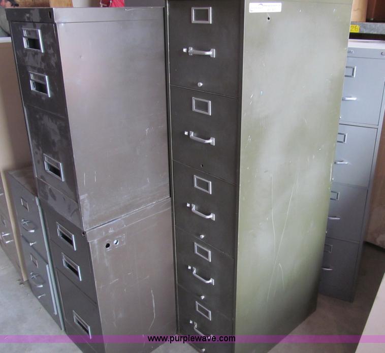 image for item AY9971 Assorted steel cabinets