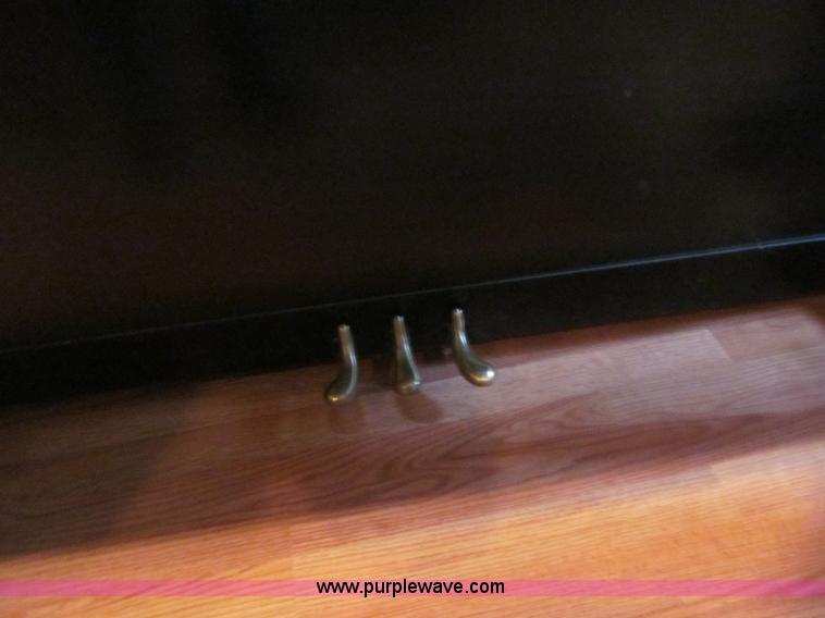 image for item AY9974 Yamaha studio piano