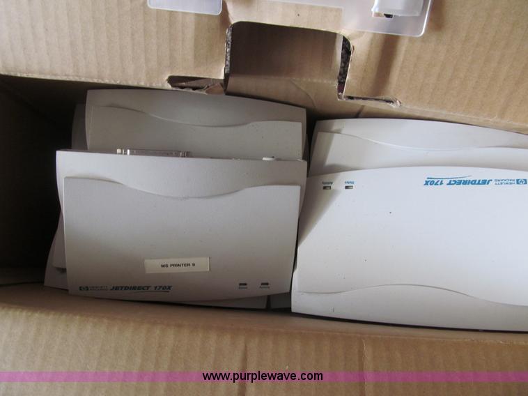 image for item AY9975 Assorted electronics