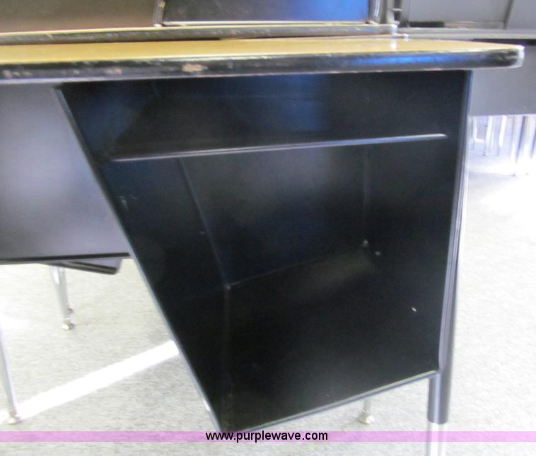 image for item AY9977 (94) metal school desks