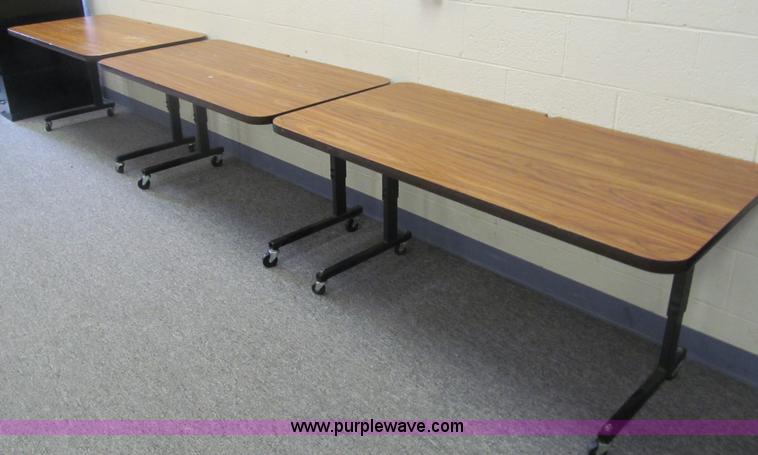 image for item AY9978 Assorted furniture