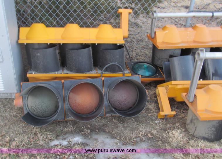 image for item AY9980 Assorted Durasig traffic lights