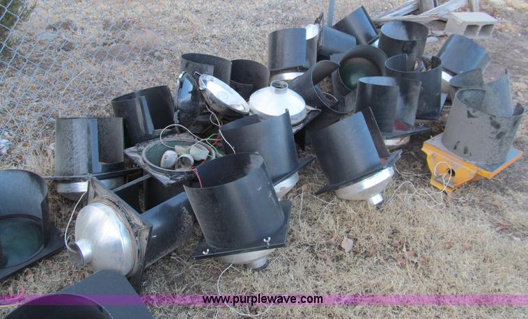 image for item AY9980 Assorted Durasig traffic lights