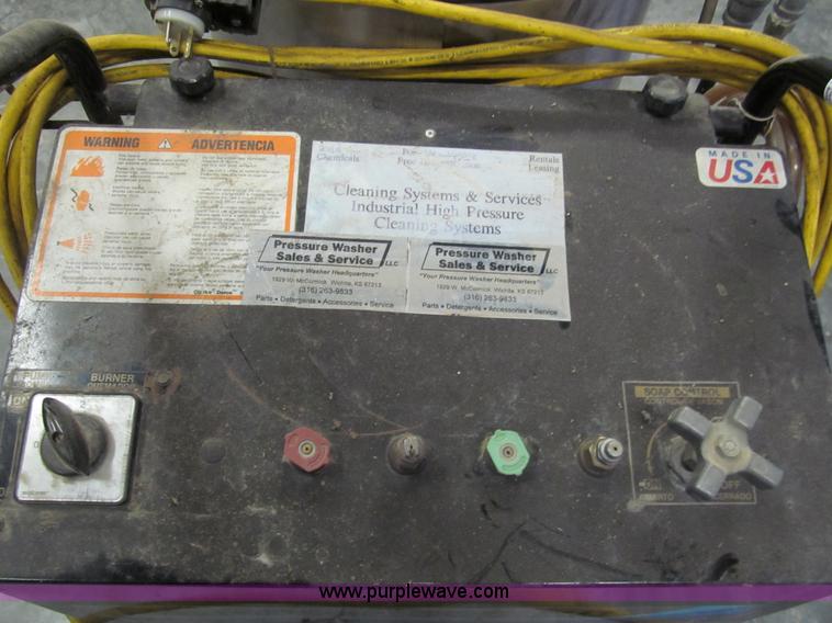 image for item AY9981 Delco Equalizer 385BD pressure washer