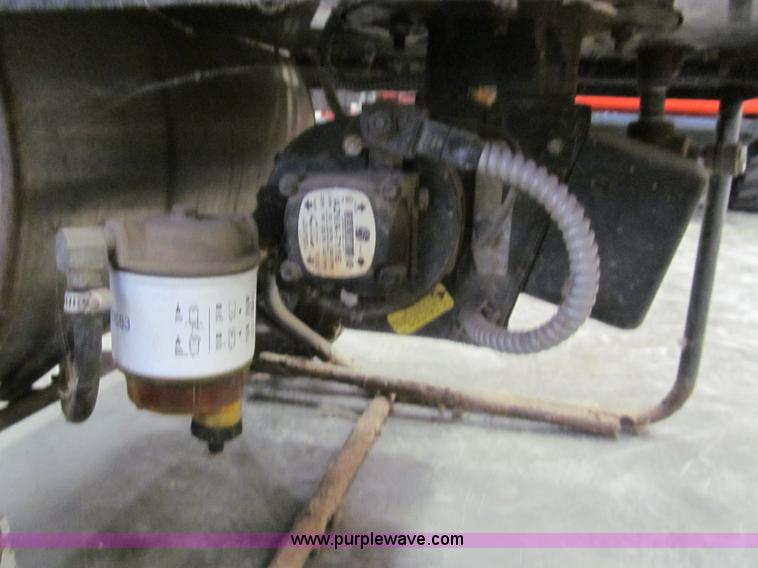 image for item AY9981 Delco Equalizer 385BD pressure washer