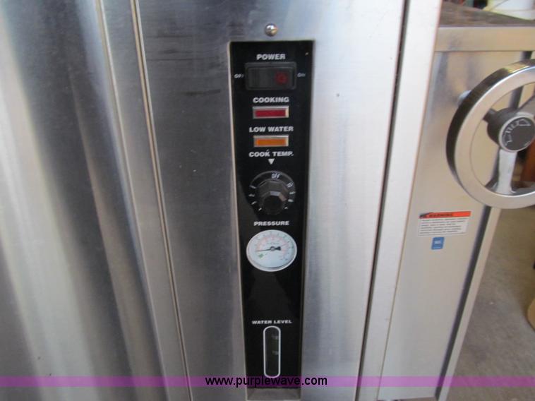 image for item AY9982 Market Forge FT-40GL commercial tilting kettle