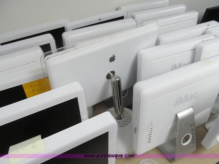 image for item AY9987 (25) Apple iMac computers