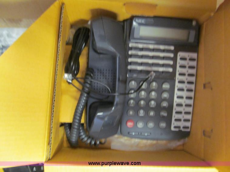 image for item AY9988 Assorted electronics