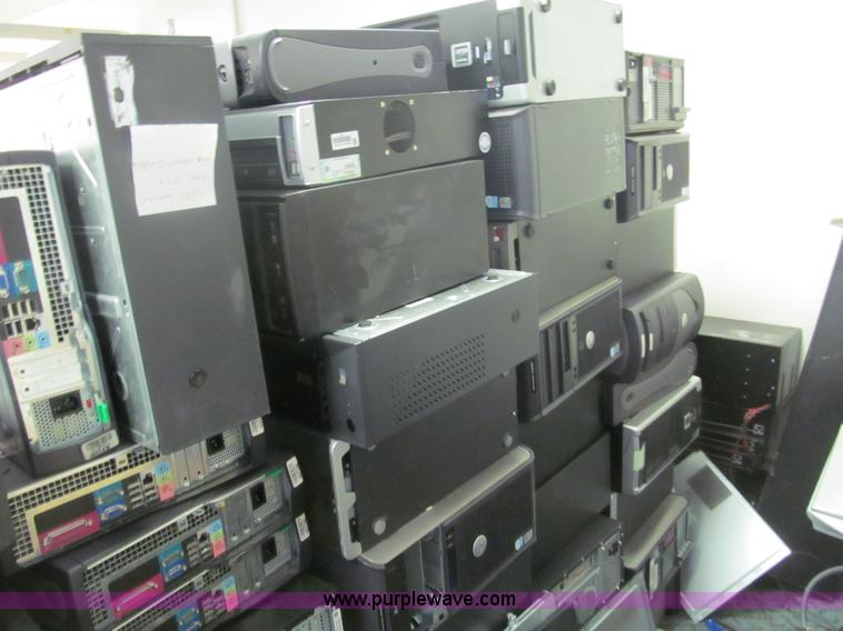 image for item AY9989 Approximately 140 computer towers