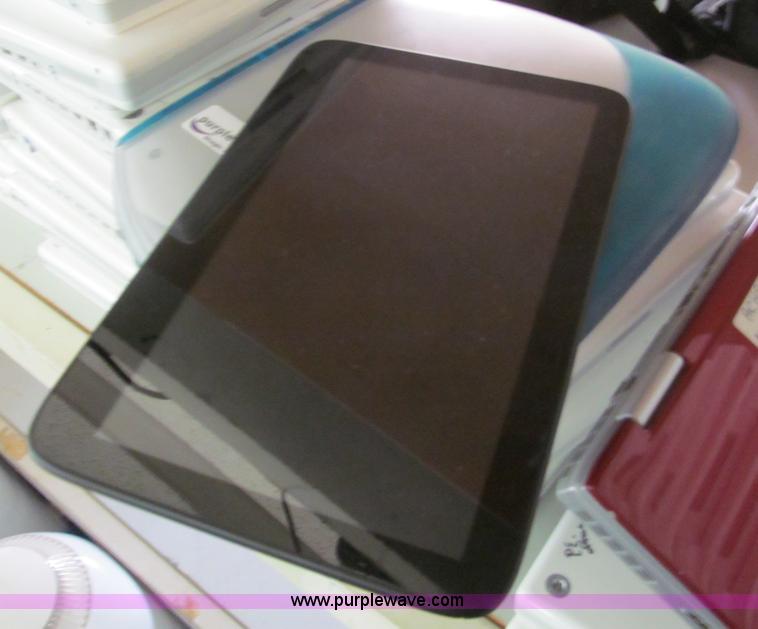 image for item AY9991 Approximately 150 assorted laptop computers