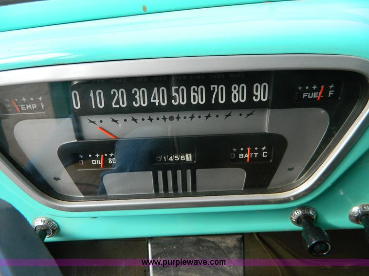 image for item AZ9019 1955 Ford F500 fire truck